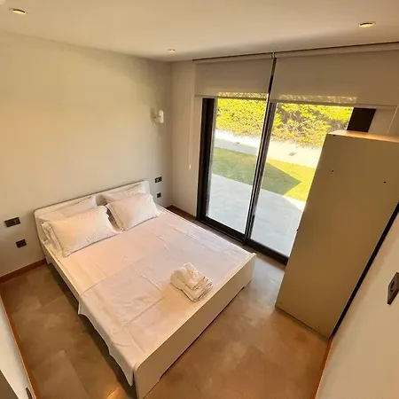Otel Sakin Ve Huzurlu Bir Tatil Icin…